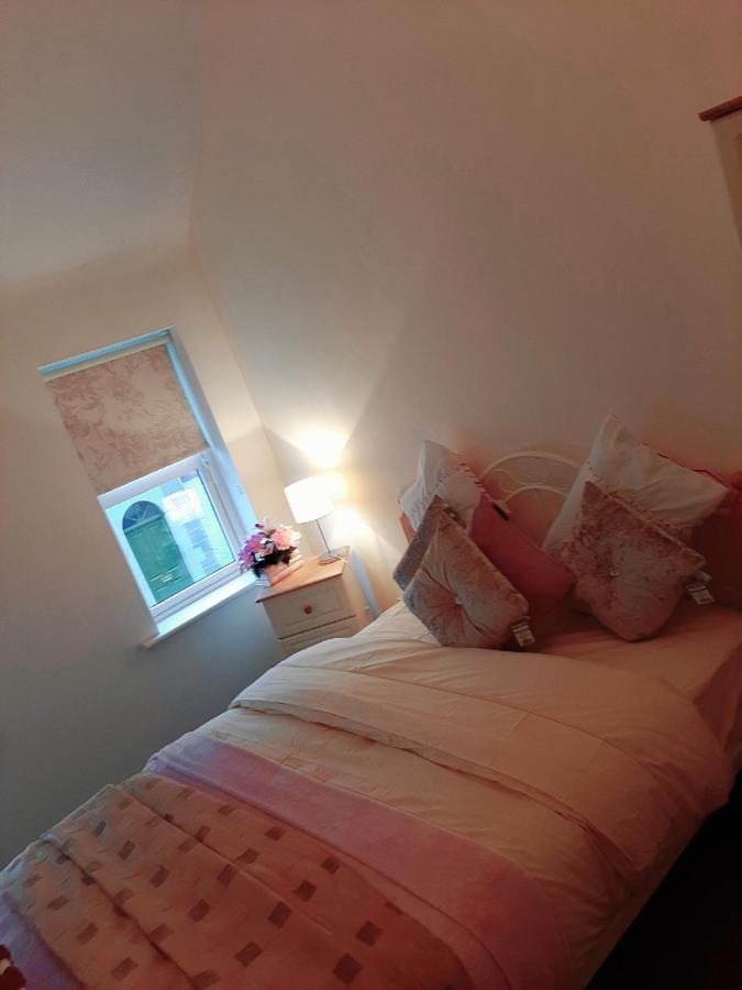 Main Street Apartment Carrick-on-Shannon Экстерьер фото
